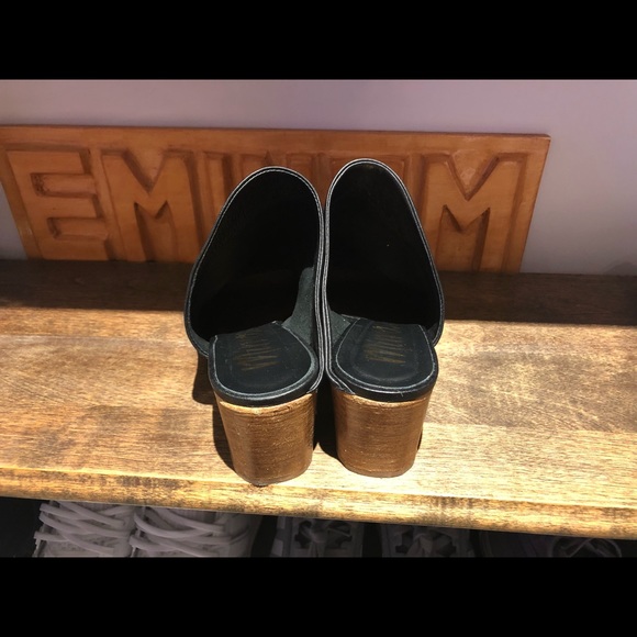 Mimosa Italian wedge - Picture 3 of 4